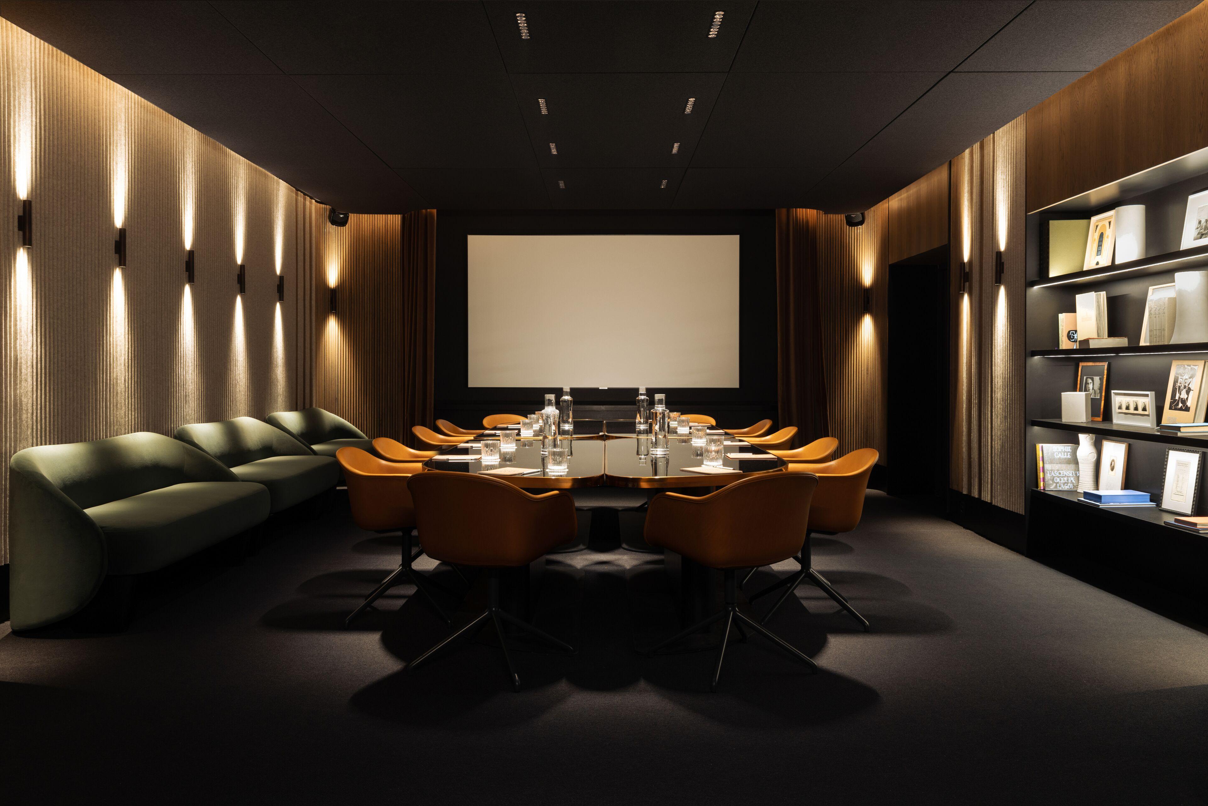 Dame Des Arts 4* Paris